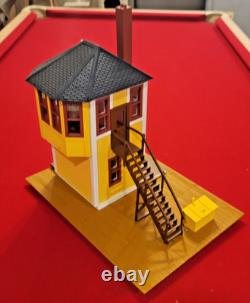 Aristo-Craft Bay Window Signal Tower #1 Gauge Model Train Building S01