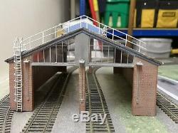 Bachmann Scenecraft 44-017 Modern Servicing Depot OO gauge