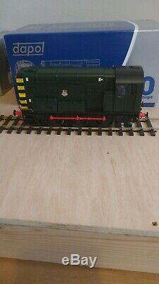 Dapol O Gauge 7D-008-000 Class 08 BR Green Early Crest unnumbered wasp stripes