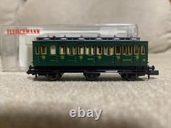 FLEISCHMANN N GAUGE MODEL TRAIN GREEN #a98a65