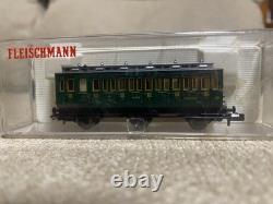 FLEISCHMANN N GAUGE MODEL TRAIN GREEN #a98a65