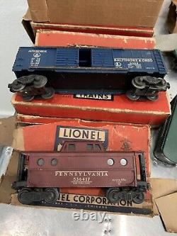HUGE Vintage Lionel O Gauge Trains Engines Cars Cabooses Gas Cargo Lot ++