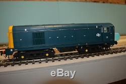 Heljan'O' Gauge 7mm HJ2013 CLASS 20 Blue DCC Fitted