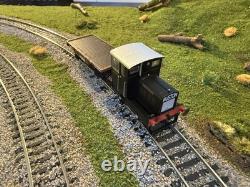 Hornby 00 Gauge R30013 Ruston & Hornsby 48ds 0-4-0 & Flatbed Gower Princess Hornby 00 Gauge R30013 Ruston & Hornsby 48ds 0-4-0 & Flatbed Gower Princess