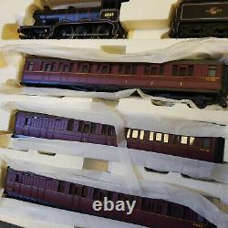 Hornby'OO' Gauge R2134M B12/3 Certificate Train Set Boxed Great Condition