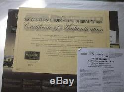 Hornby Oo Gauge DCC Ready Sir Winston Churchill Funeral Train Pack R3300 New