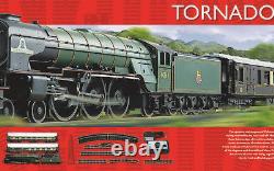 Hornby R1225 Tornado Express Train Set OO gauge 2021 Model