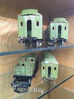 Ives Standard Gauge Light Green Set with3243R Loco, 180, 181, & 182 Cars c. 1927