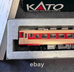 KATO Kiha 58 M HO gauge model train #ed8137