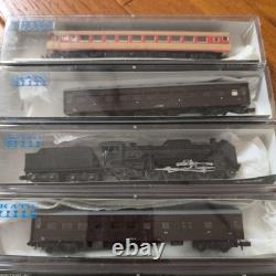 KATO N gauge model train set of 6 cars