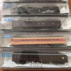 KATO N gauge model train set of 6 cars
