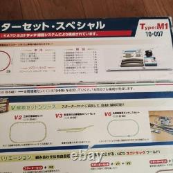 Kato N700 Series Shinkansen Starter Set (Slightly Damaged) N Gauge Model Train