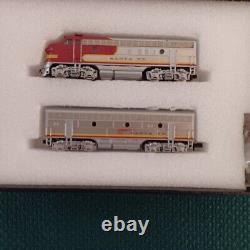 Key Model Trains N Gauge AT&SF painted Brass twin set EMD F3 Circa 1980s