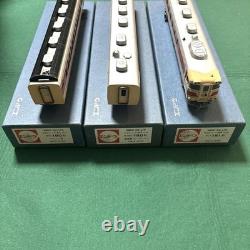 Kiha 180 HO Gauge Model Train Set Used Non-Working Kiha 180 HO Gauge Model Train Set Used Non-Working