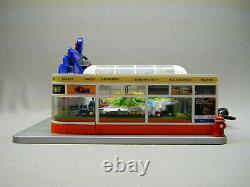 LIONEL PEP RENZ HOBBY SHOP O GAUGE train building lighted operating 6-85185 NEW