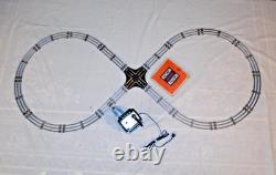 LIONEL TRAIN 027 Gauge FIGURE 8 LAYOUT Straight Curve Cross Track Transformer