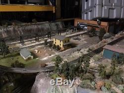 LIONEL TRAIN LAYOUT O'GAUGE approximately 16' x 39