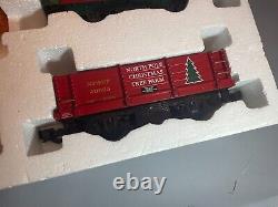 Lil' Critter Train Set 1.29 scale #1 Gauge Locomotive Freight Car Caboose Power