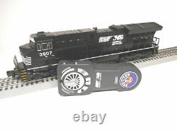 Lionel 1923050 -e Norfolk Southern Ns Lionchief Et44c4 Diesel O Gauge New