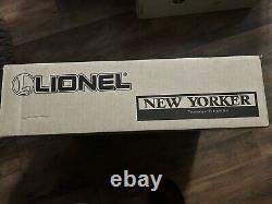 Lionel 6-11744 New Yorker Passenger/Freight Set New Unopened