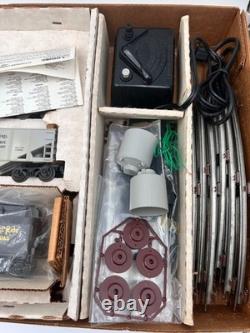 Lionel Nickel Plate Special O Gauge Train Set 4-4-2 Steam 8617 NEW UNUSED