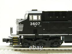 Lionel Ns Lionchief Et44c4 Diesel Locomotive Engine O Gauge 1923050-e New