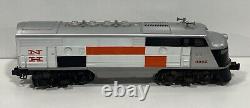 Lionel O Gauge New Haven F3 1 PWR 2 Dummy Diesel Engine Set 8851 8852 & 8854