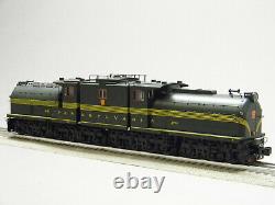 Lionel Pennsylvania Bipolar Electric Locomotive Engine #4501 O Gauge 1933610 New