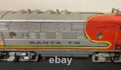 Lionel Postwar O Gauge 2333 Santa Fe AA Diesel Locomotive Powered Dummy Train