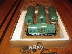 Lionel Pre-War Early 1930s Standard Gauge Electric Train Set withTransformer 352
