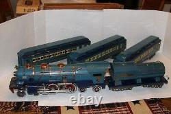 Lionel Prewar Standard Gauge Blue Comet 400E and matching cars with boxes