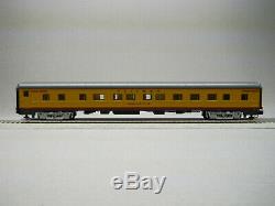 Lionel Union Pacific Challenger 21' Passenger Car 4-pack O Gauge Up 6-85360 New