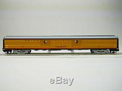 Lionel Union Pacific Challenger 21' Passenger Car 4-pack O Gauge Up 6-85360 New