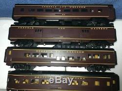 MTH O Gauge Norfolk & Western 4 Car 60' Streamlined Passenger Car Set 30-67061