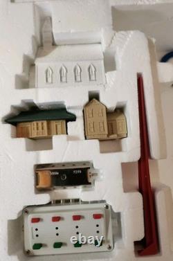 Marklin Z Gauge Mini-Club 81461 Burlington Route Freight Set, Extra Track Nice