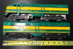 Marx 901 O Gauge Train Model Railroad Western Pacific AB Diesel Engine Set RUNS
