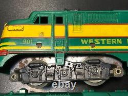 Marx 901 O Gauge Train Model Railroad Western Pacific AB Diesel Engine Set RUNS