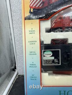 Model Power 1029 The Canadian Classic HO Gauge Diesel Train Set Ready to Run