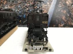 Model Train Tenshodo EF58 old and Improved HO Gauge 2 Car Set