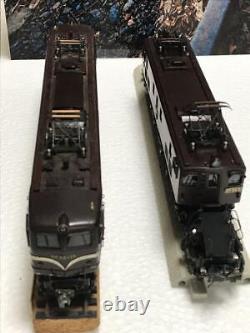 Model Train Tenshodo EF58 old and Improved HO Gauge 2 Car Set