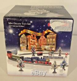 NIB Marklin Mini Electric Train Set Christmas Edition 1220 Scale Z Gauge 81846