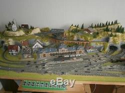 N Gauge DCC Layout 1.75m X 1m Complete And Good Working Condition