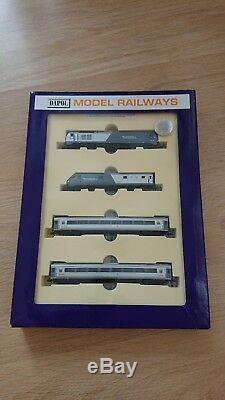 N Gauge Dapol Wrexham & Shropshire Book Set ND101D Class 67