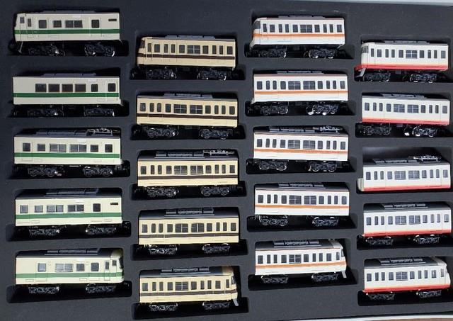 N Gauge Model Train 20-car Set Realistic Scenery Hobby Railroad Collection