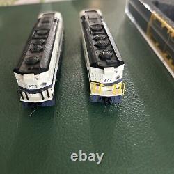 N Scale Bombardier METROLINK Train 4 Passenger 2 Engines ATHEARN