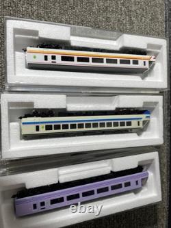 N gauge Train Model 3-Car Set Orange White Purple with Decals Used