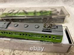 N gauge model train 2 car set green #47c90f