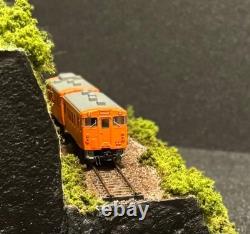 N gauge model train diorama with case #b32410