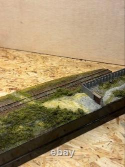 N gauge model train locomotive and wagon set with case #205c3a