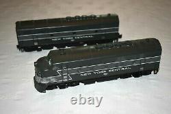 New York Central S-helper S-gauge DC Model F-3 Diesel A & B Unit Train Set